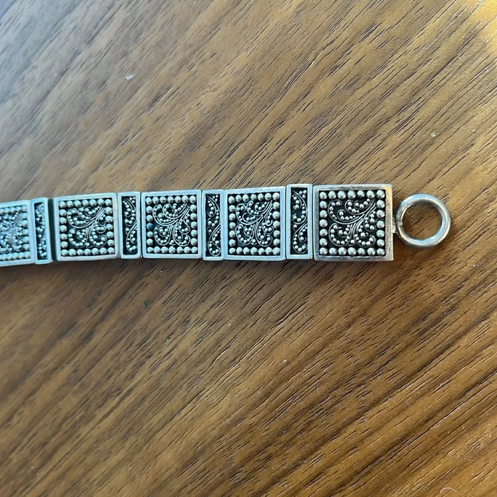 Lois Hill Vintage Granulation Filigree Toggle Sterling Silver Bangle Bracelet - Picture 3 of 8